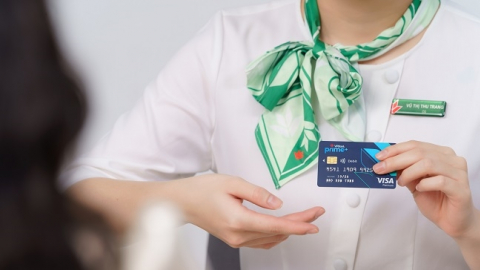 Điểm tựa từ thu nhập dịch vụ của các ngân hàng