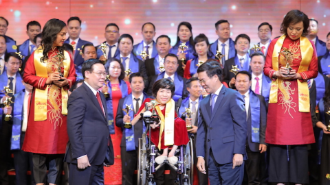 Chân dung 10 doanh nhân Sao Đỏ 2019