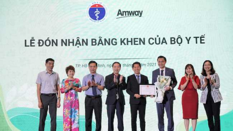 Amway lần thứ hai nhận bằng khen của Bộ Y tế