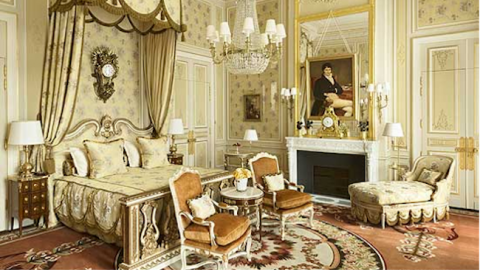 Chuyện về 'cha đẻ' khách sạn yêu thích của Coco Chanel, Ernest Hemingway