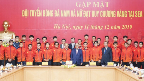 Công ty Golf Long Thành thưởng 6 tỷ đồng cho 2 đội bóng đá nam và nữ