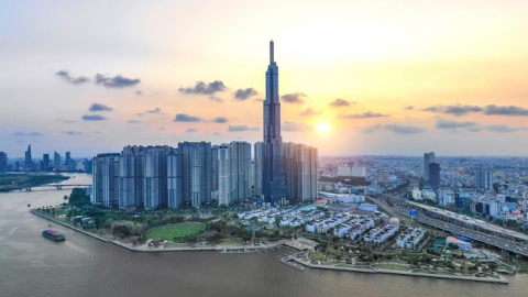 Ngắm toàn cảnh TP.HCM từ tòa nhà cao nhất Việt Nam