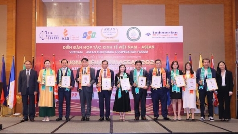 Kim Oanh Group nhận ba giải thưởng tại ASEAN Strong Brands Award 2024