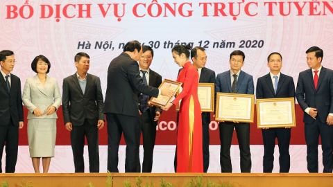 Ví MoMo nhận bằng khen từ Chính phủ