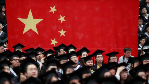 Mỹ siết du học sinh Trung Quốc vì lo ngại gián điệp
