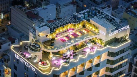 Liberty Central Nha Trang nhận giải thưởng top 100 khách sạn tốt nhất thế giới