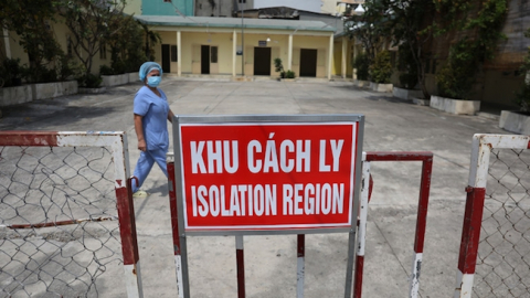 Chống dịch kiểu ‘nhà nghèo’
