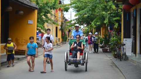 Việt Nam liên tục đón trên 1 triệu khách quốc tế mỗi tháng