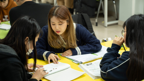 Tập đoàn ô tô Hyundai và TC Motor khởi động chương trình H-Jump School tại Việt Nam