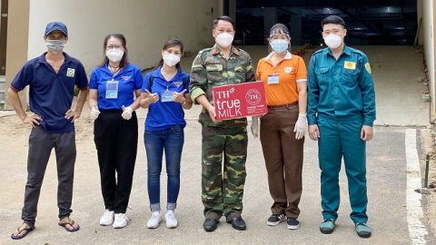 500.000 ly sữa tươi và đồ uống TH tiếp sức quân đội và người dân trong dịch Covid-19
