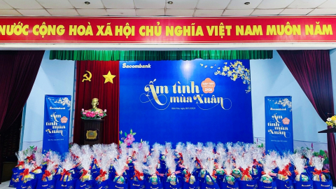 21 năm Sacombank lan tỏa yêu thương, mang mùa xuân ấm đến cộng đồng