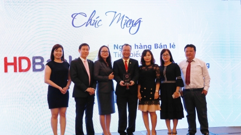 HDBank đạt giải thưởng Ngân hàng Bán lẻ Tiêu biểu năm 2018