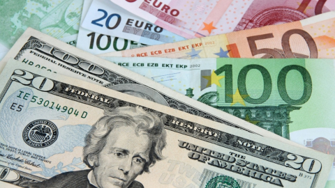 Tỷ giá hôm nay 28/5: Giá USD trong nước tăng mạnh