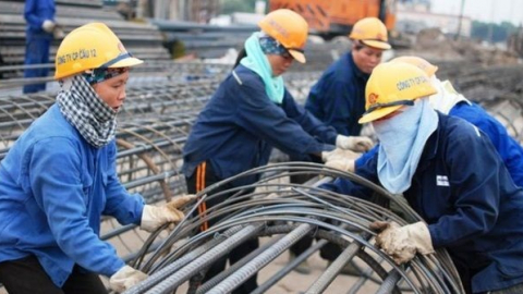 Cố gắng đưa tiền hỗ trợ đến người dân trong tháng 4