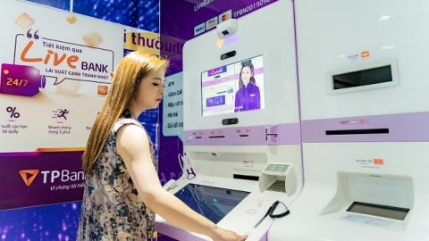 Thói quen giao dịch ngân hàng của người trẻ thay đổi như thế nào