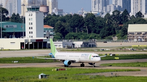 Hà Nội đề nghị làm rõ nhiều vấn đề trước khi mở lại đường bay nội địa