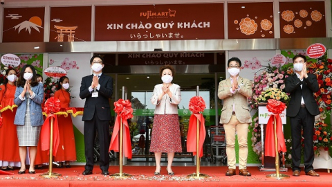 Khai trương siêu thị FujiMart thứ 3 tại 324 Tây Sơn, Hà Nội