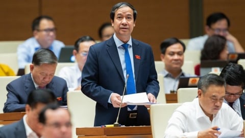 Bộ trưởng Bộ Giáo dục: Sẽ dồn tuyển 65.000 giáo viên trong năm 2023 và 2024