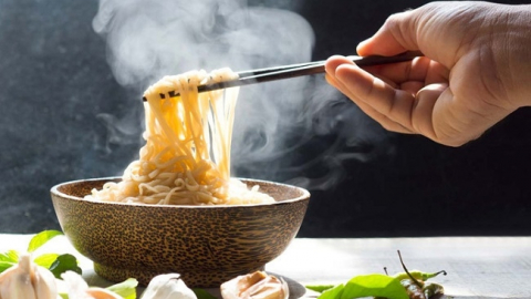 EU bỏ biện pháp khẩn cấp kiểm soát đối với bún, miến, phở Việt