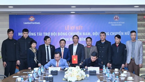 LienVietPostBank tài trợ cho 2 đội bóng chuyền nam - nữ Ninh Bình