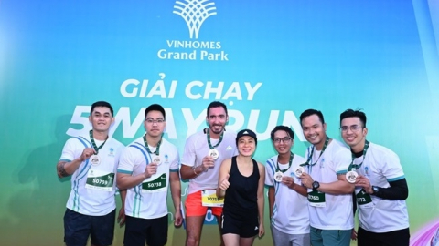 Hàng nghìn runners chinh phục đường chạy 5Way Run - Ways to Grand Park