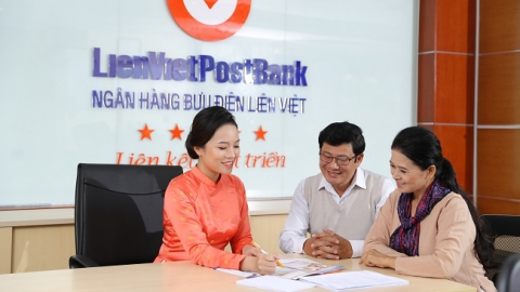 'Bật van' tín dụng cho người tuổi hưu
