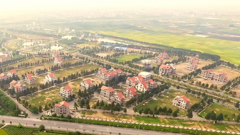 Bức tranh trái ngược của thị trường đất nền Hà Nội