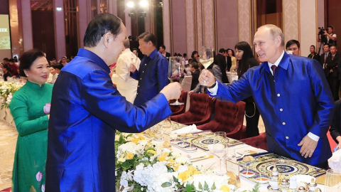Chùm ảnh Chủ tịch nước Trần Đại Quang cụng ly chào mừng lãnh đạo APEC