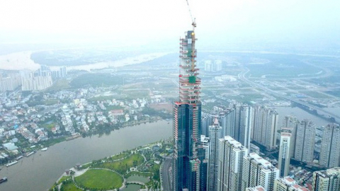 Công ty xây dựng lớn nhất thị trường giảm lợi nhuận