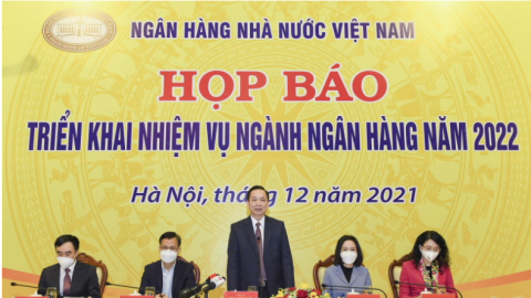 NHNN: Siết chặt tín dụng chảy vào bất động sản, chứng khoán đầu cơ