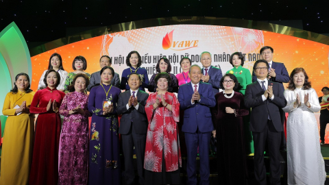 Anh hùng Lao động Thái Hương tiếp tục làm Chủ tịch Hiệp hội Nữ Doanh nhân Việt Nam