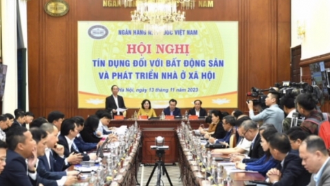 Doanh nghiệp bất động sản rơi vào 'ngõ cụt'