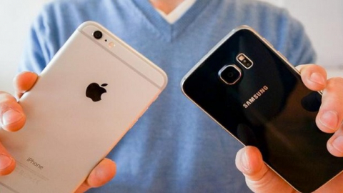 Cạnh tranh với Apple và Samsung: Khó nhưng không phải không có cách