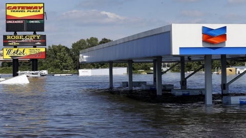 Sau bão Harvey, dân Texas lại khốn khổ với bão giá