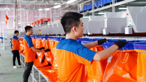 GHN Express khai trương hệ thống phân loại hàng tự động công suất 30.000 đơn/giờ