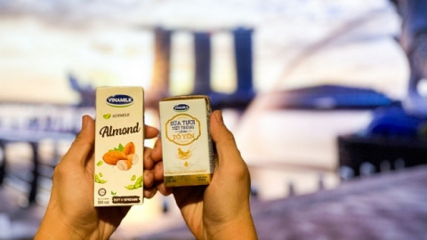 Vinamilk 'tiến công' thị trường Singapore với dòng sản phẩm cao cấp