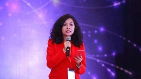 Ái nữ nhà Dr Thanh: Thoát khỏi cái bóng con ông chủ