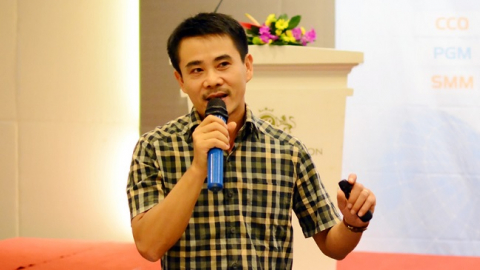 Ngã để đứng lên