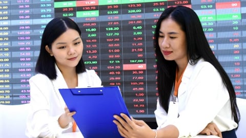 Khối ngoại bất ngờ mua ròng nghìn tỷ trên thị trường chứng khoán