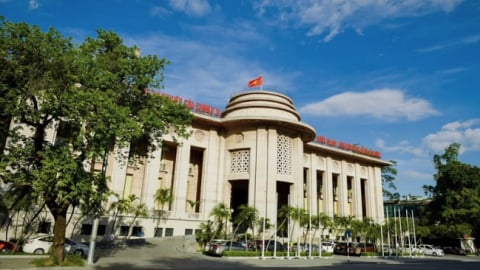 Chỉ cho vay lãi suất 0% khi ngân hàng mất thanh khoản