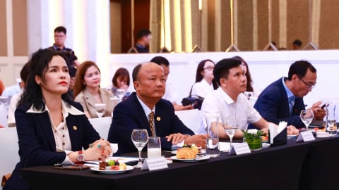 ‘Doanh nhân không cần đặc lợi, chỉ cần niềm tin để bứt phá’