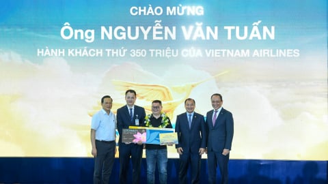 30 năm cất cánh, Vietnam Airlines đón hành khách thứ 350 triệu