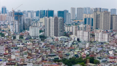 Giá căn hộ tiếp tục leo thang, nguy cơ 'bong bóng' rình rập?