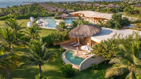 Ana Mandara Cam Ranh: Một làng quê Việt bước ra từ ký ức