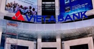 Vừa chuyển sàn, VietABank báo lãi lớn 