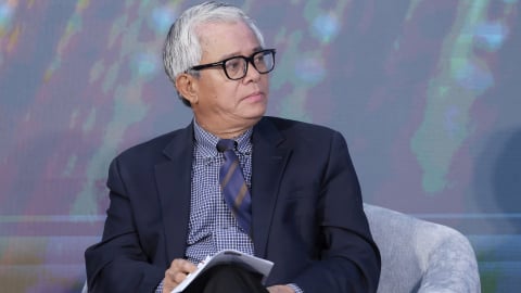 Bước ra thế giới trong kỷ nguyên mới