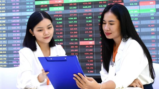 Khối ngoại bất ngờ mua ròng nghìn tỷ trên thị trường chứng khoán