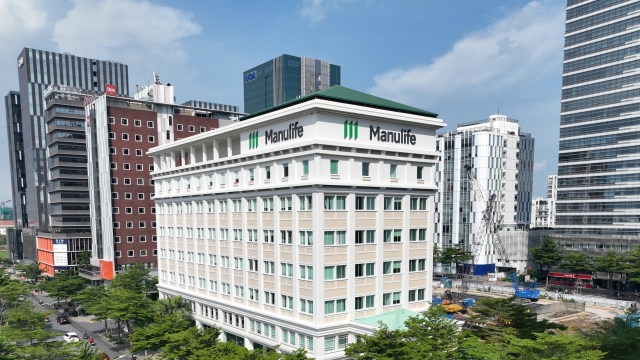 Manulife Việt Nam lãi nhờ đầu tư cổ phiếu, trái phiếu