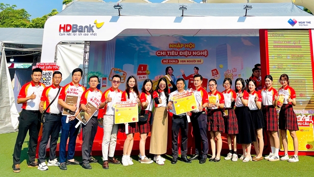 Thẻ HDBank hai năm liền tạo “cơn sốt” tại sóng Festival