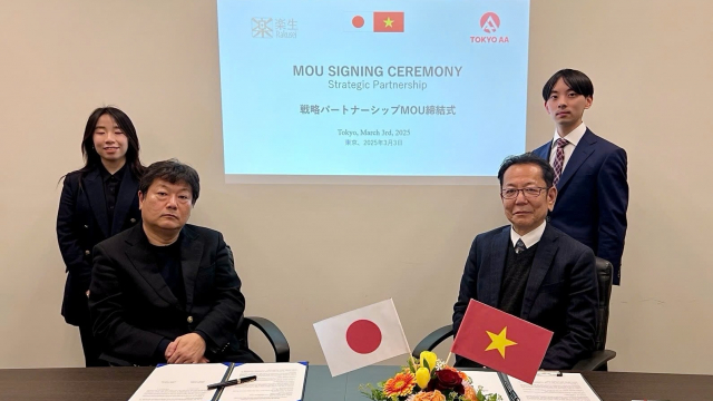 Tokyo AA and Rakusei form strategic partnership 